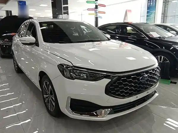 Ford Escort 2021