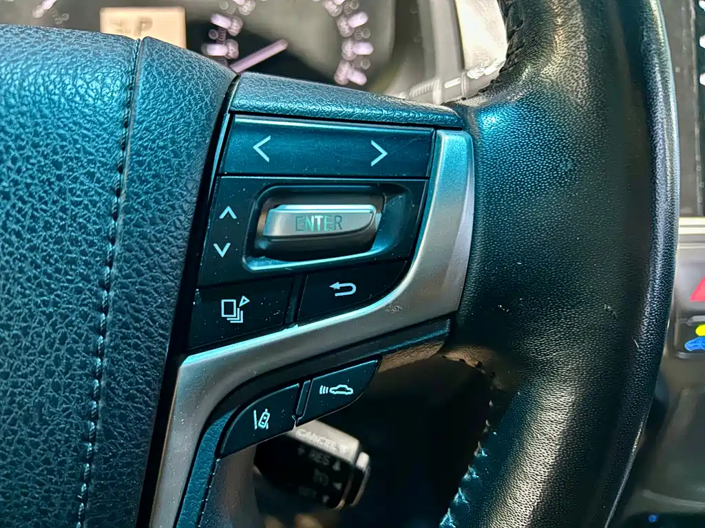 Toyota Prado 2020 — фото 13