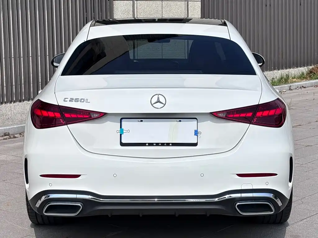 Mercedes-Benz C-Class 2023 — фото 8