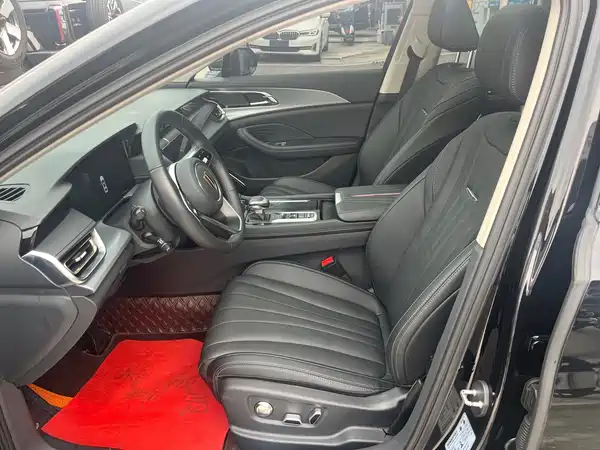 Hongqi H5 2023