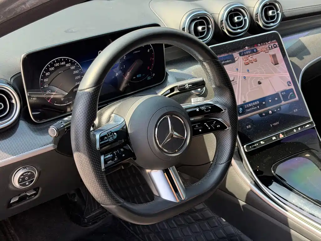Mercedes-Benz C-Class 2021 — фото 16
