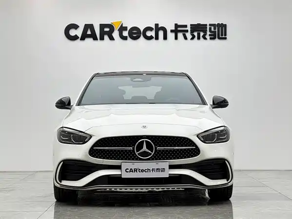Mercedes-Benz C-Class 2024