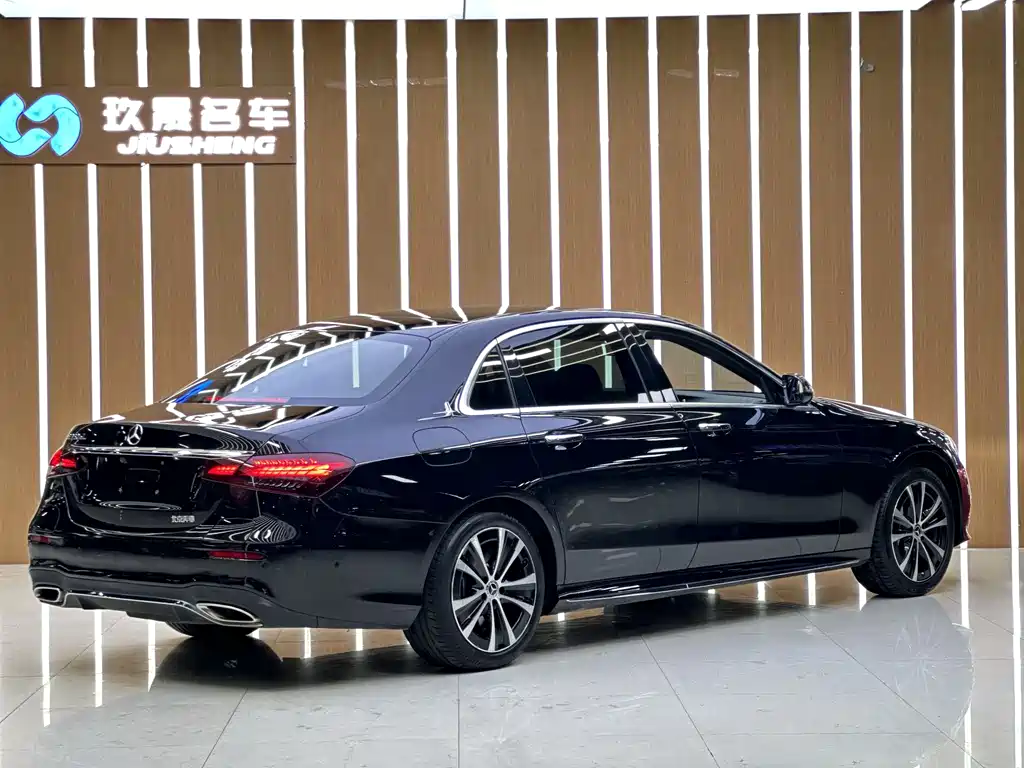 Mercedes-Benz E-Class New Energy 2022 — фото 22