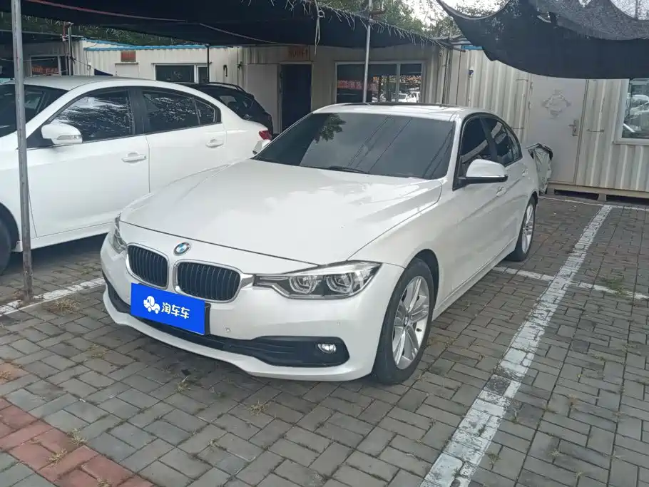 BMW 3 Series 2017 — фото 1