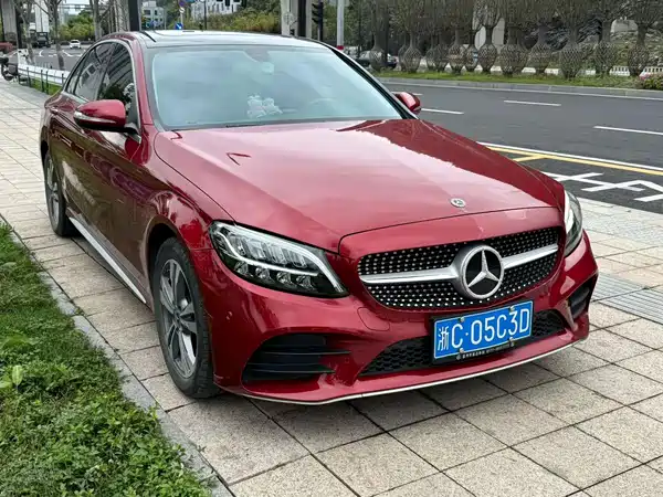 Mercedes-Benz C-Class 2020