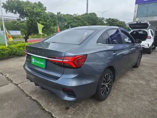Roewe i5 2022