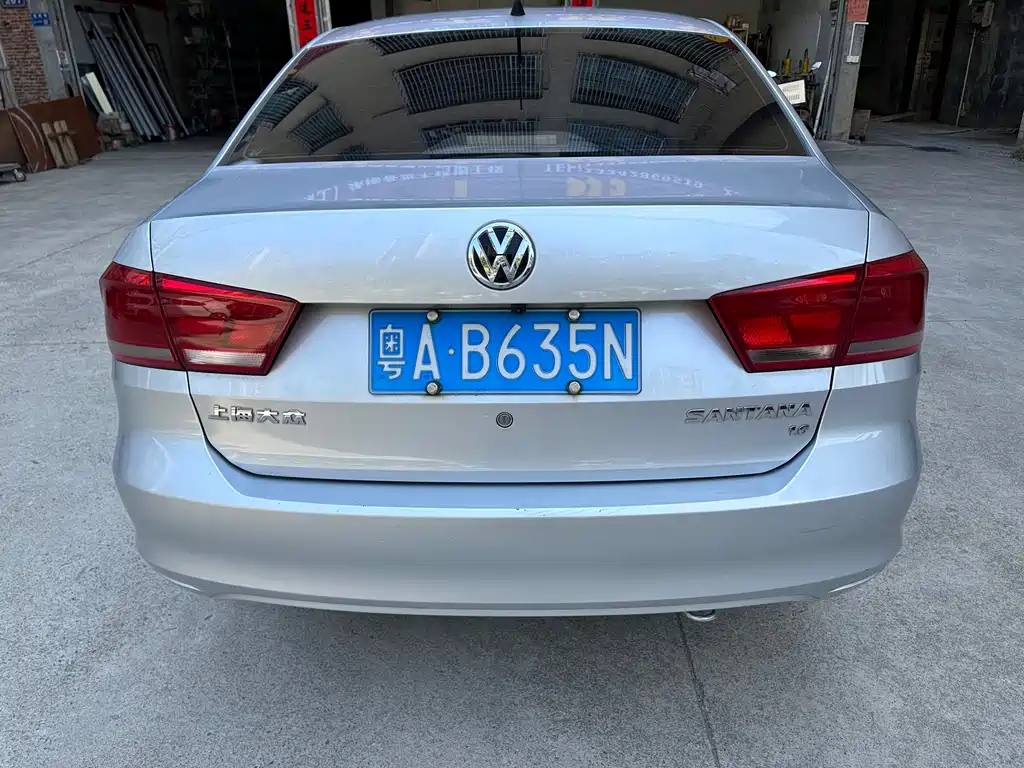 Volkswagen Santana 2014
