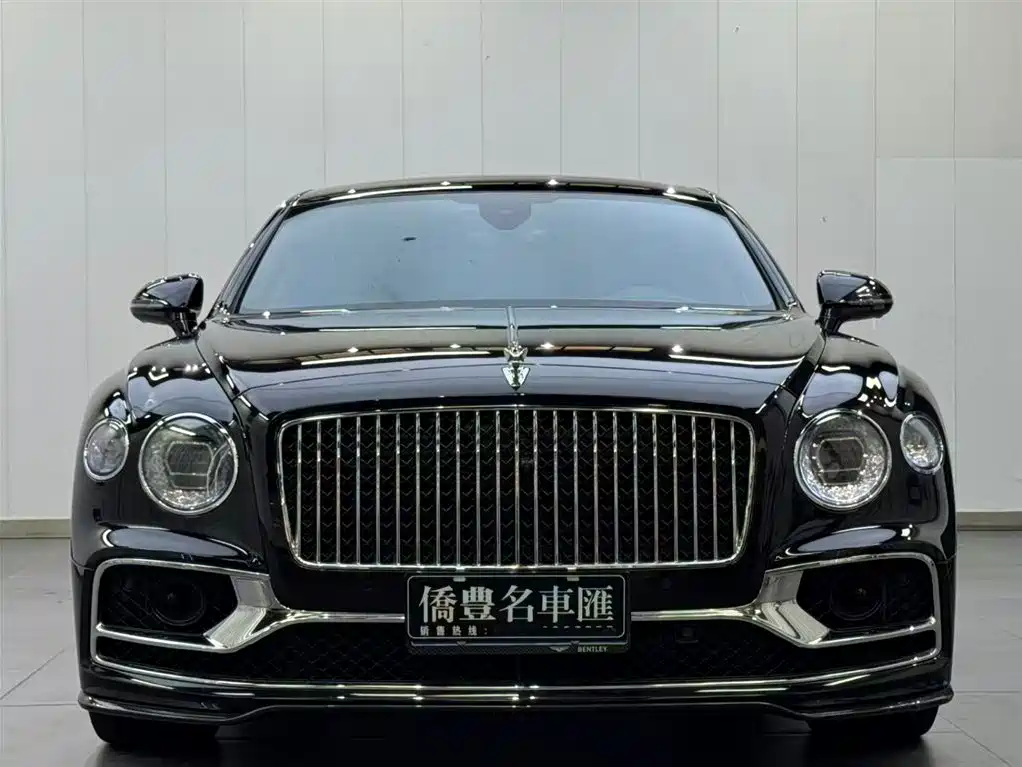 Bentley Flying Spur 2021 — фото 2