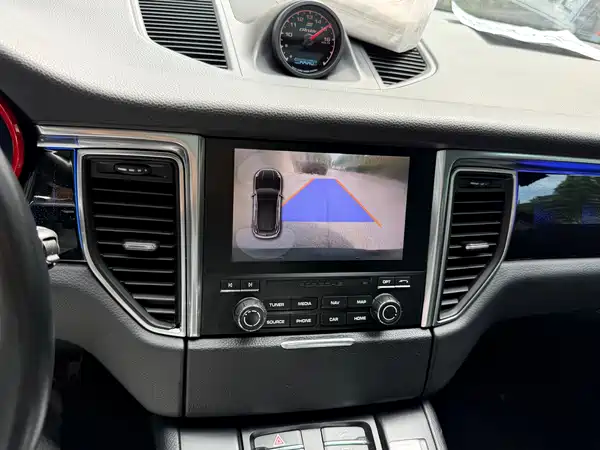 Porsche Macan 2017