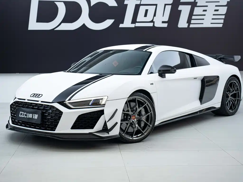 Audi R8 2018 — фото 1