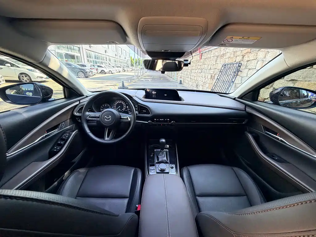 Mazda CX-30 2024