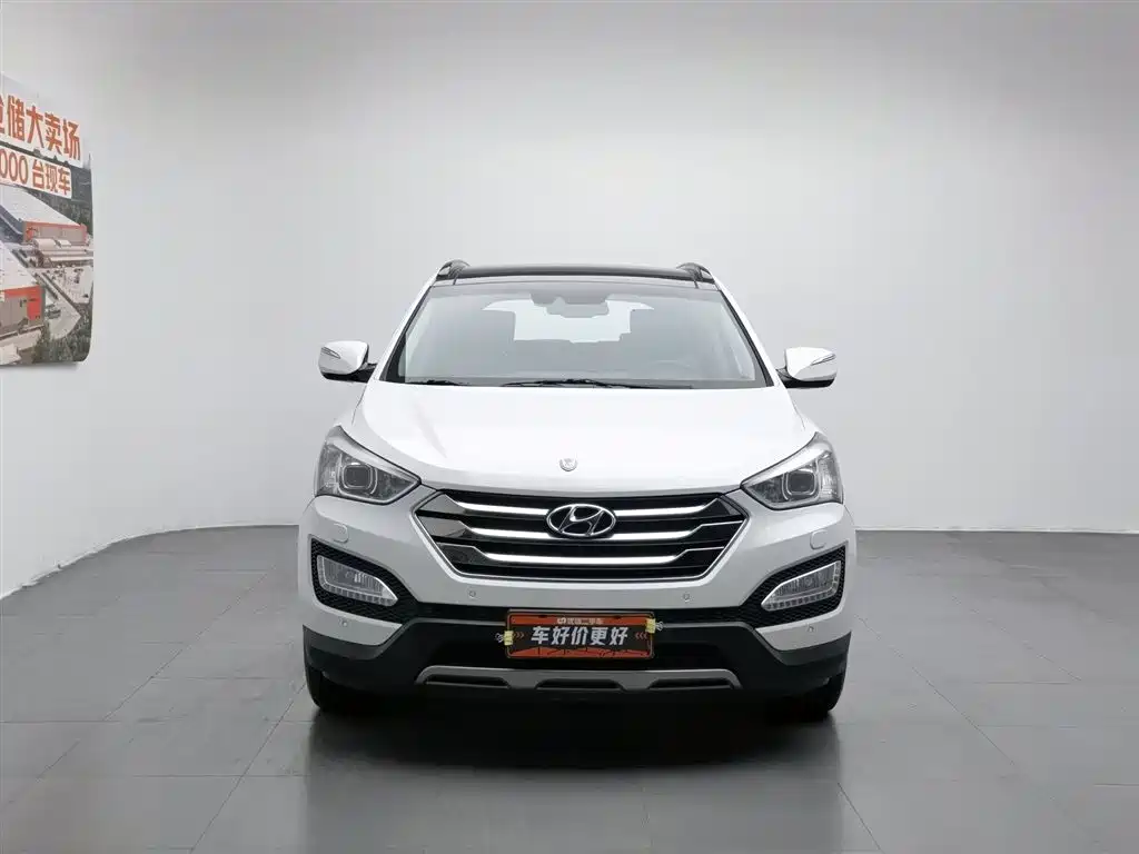 Hyundai Santa Fe 2016