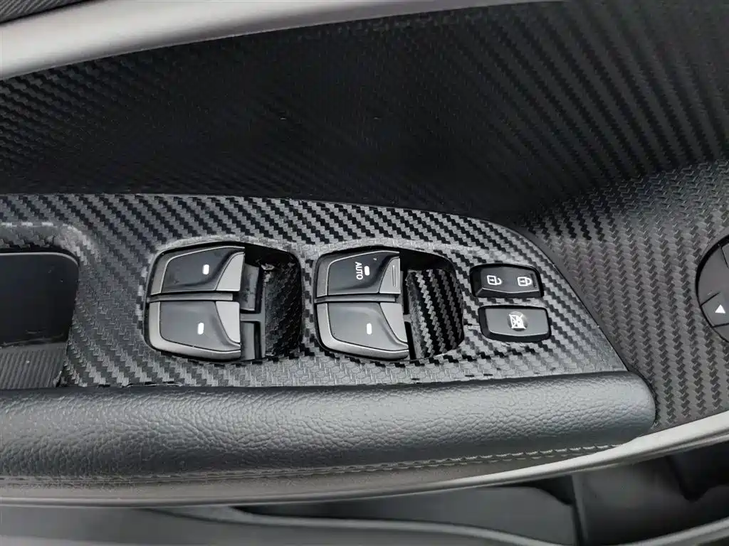Hyundai Santa Fe 2016 — фото 9