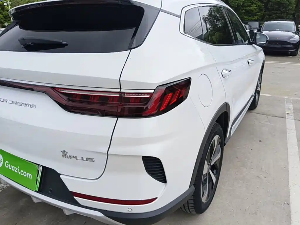 BYD Song PLUS New Energy 2023 — фото 8