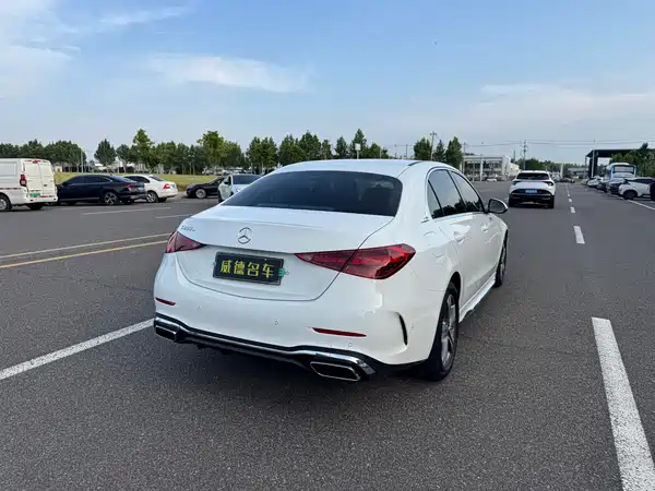 Mercedes-Benz C-Class 2022