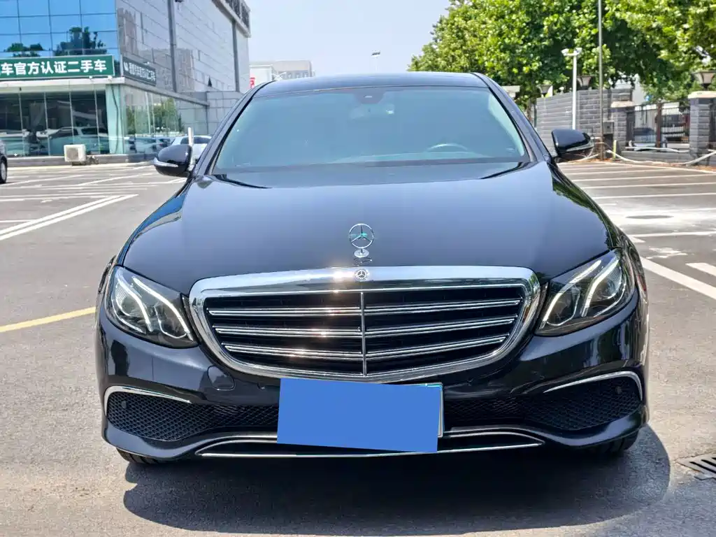 Mercedes-Benz E-Class 2020