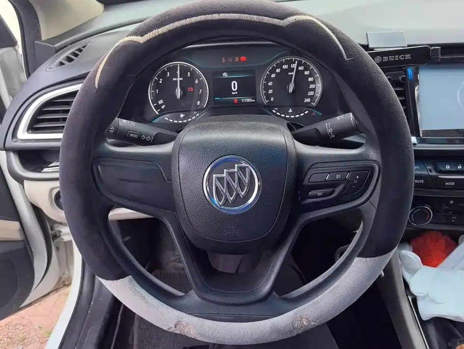 Buick Excelle GT 2015 — фото 15