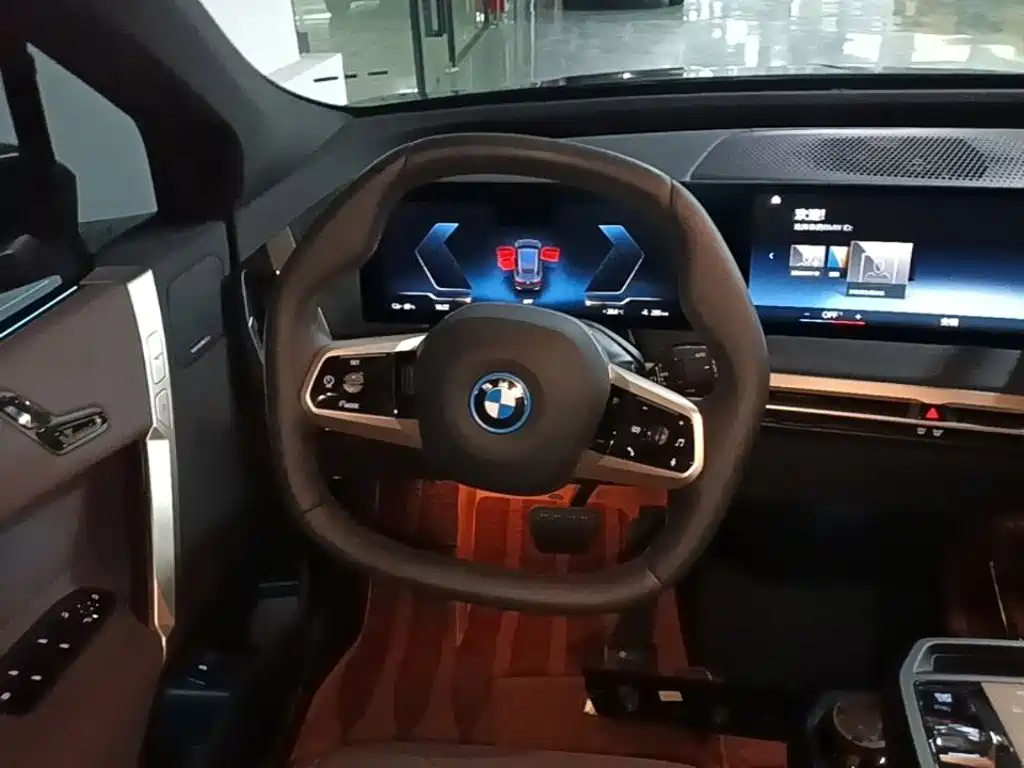 BMW iX 2023 — фото 11