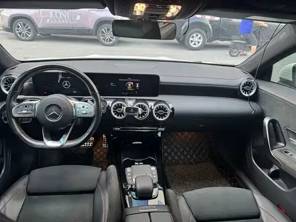 Mercedes-Benz CLA 2021