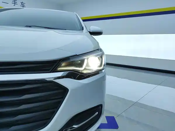 Chevrolet Monza 2022