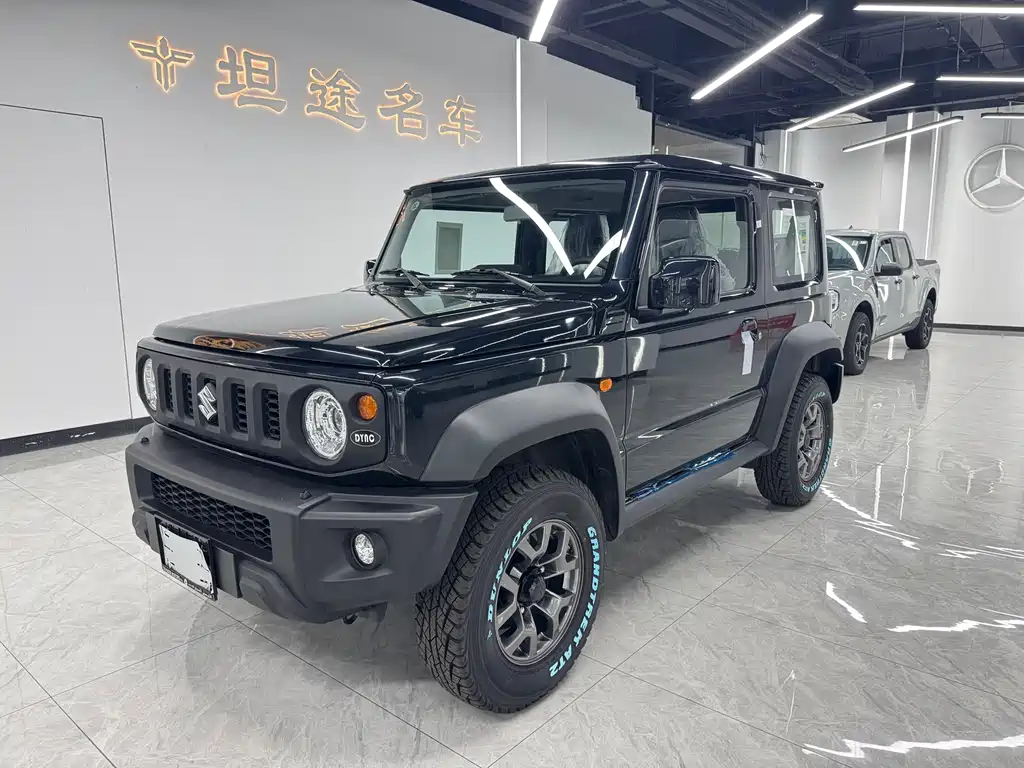 Suzuki Jimny — фото 1