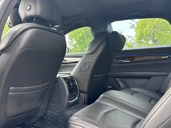 Cadillac CT6 2022