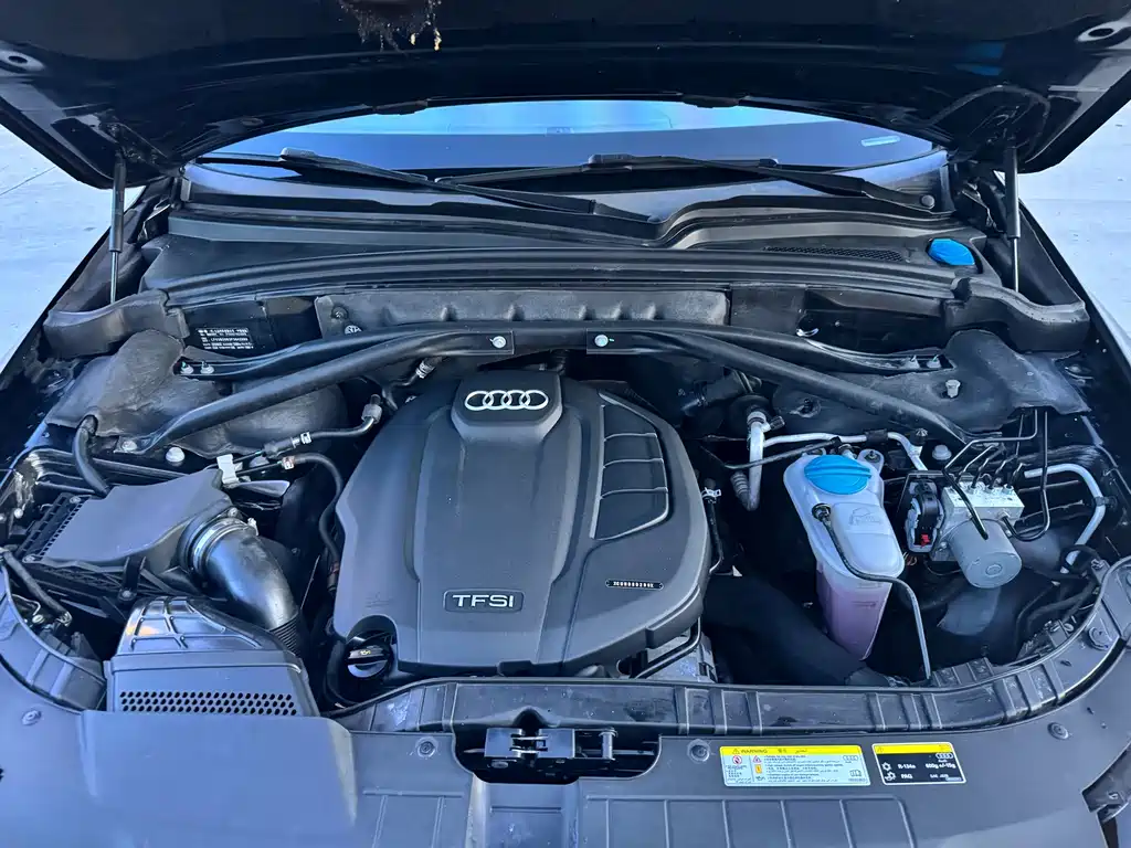 Audi Q5 2015 — фото 18