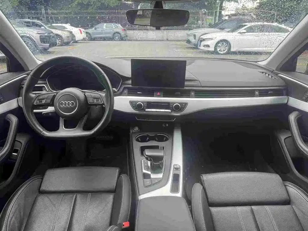 Audi A4L 2023 — фото 6