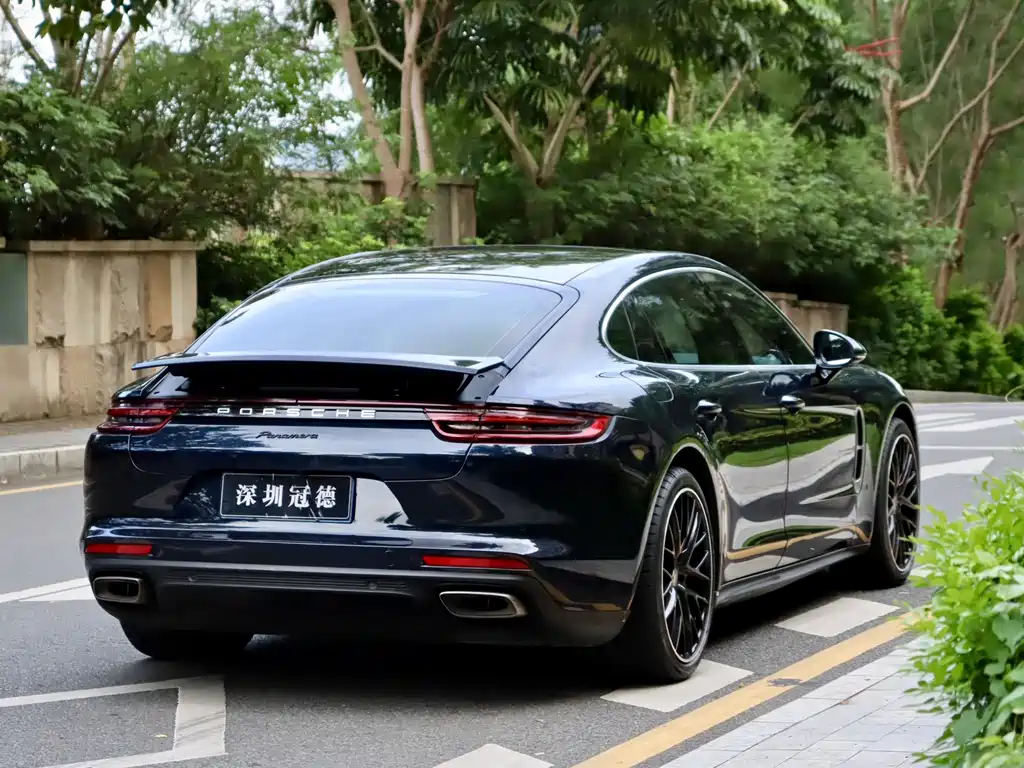 Porsche Panamera 2019 — фото 4