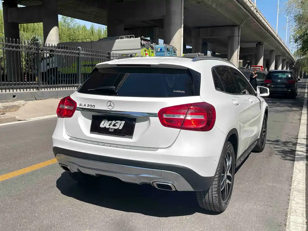Mercedes-Benz GLA 2015 — фото 7