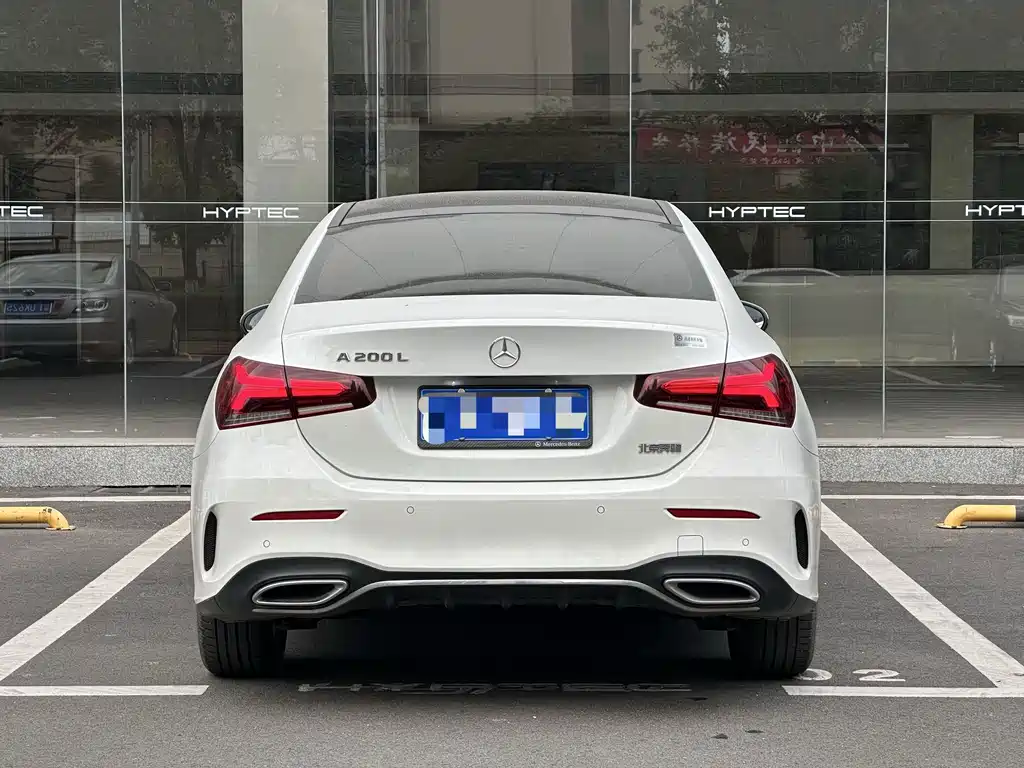 Mercedes-Benz A-Class 2022 — фото 8