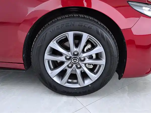 Mazda 3 Axela 2021