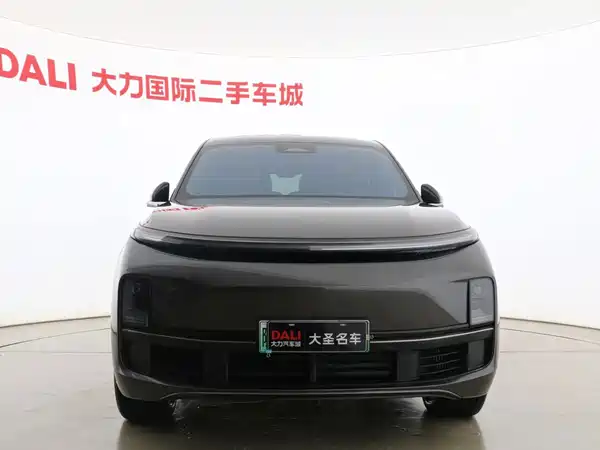 Li Auto L8 2023
