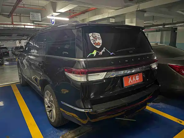 Lincoln Navigator 2024
