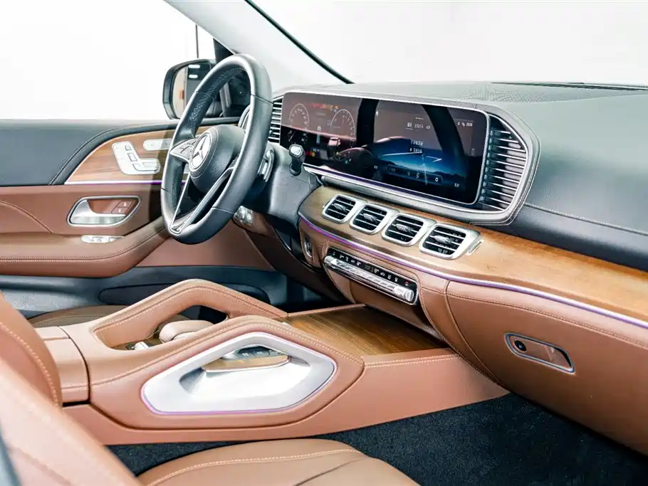Mercedes-Benz GLE New Energy 2023 — фото 17