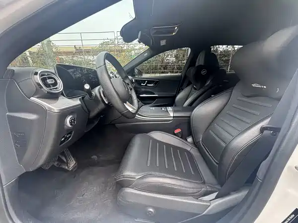 Mercedes-Benz C-Class 2022