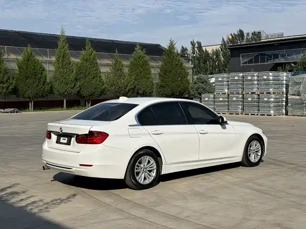 BMW 3 Series 2015