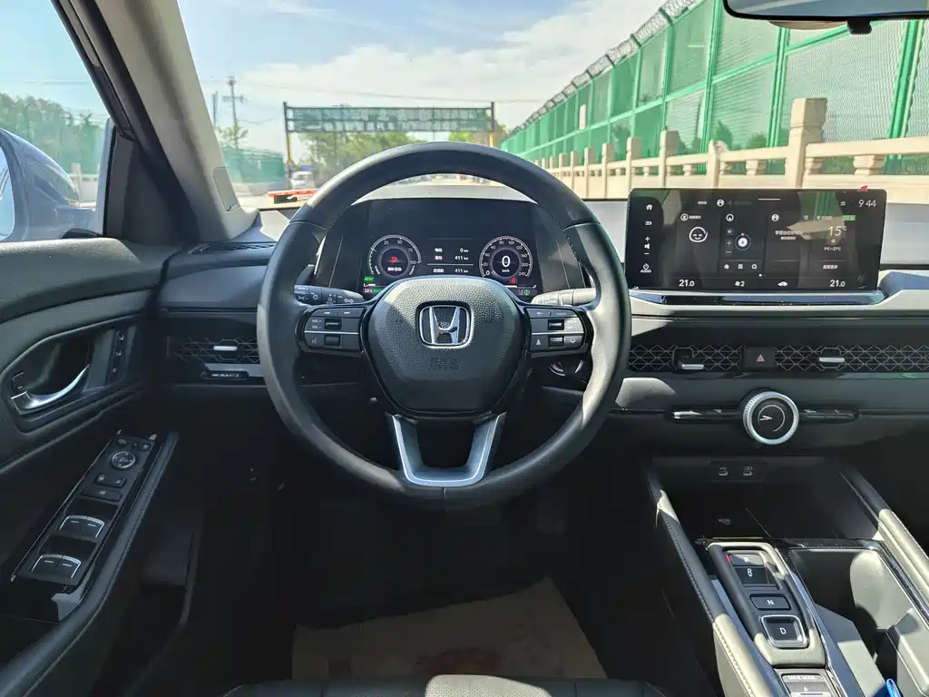 Honda Accord New Energy 2024 — фото 13