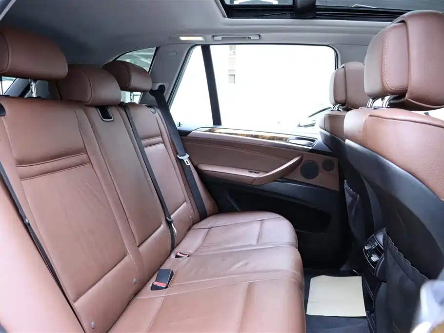 BMW X5 2013 — фото 17