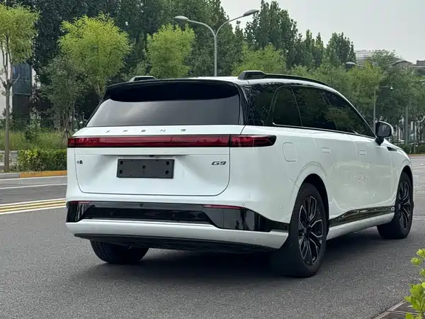 XPeng G9 2025