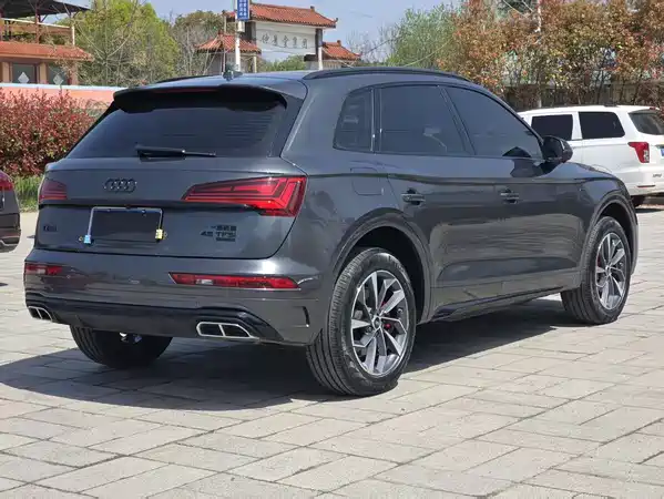 Audi Q5L 2024