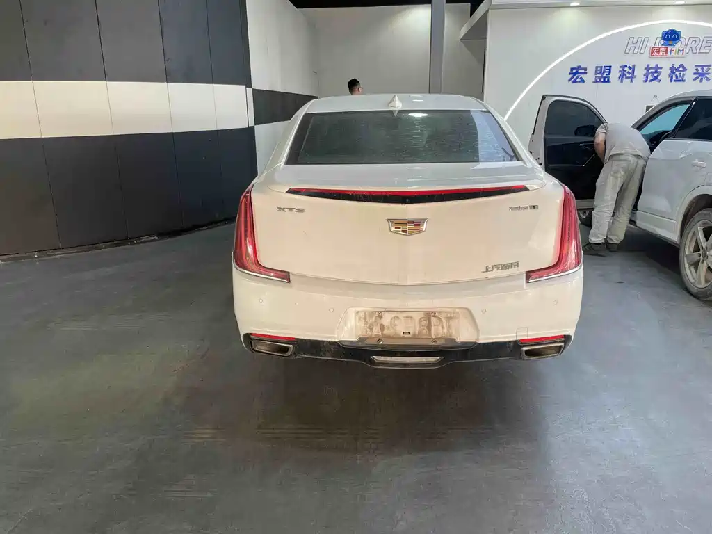 Cadillac XTS 2018 — фото 9
