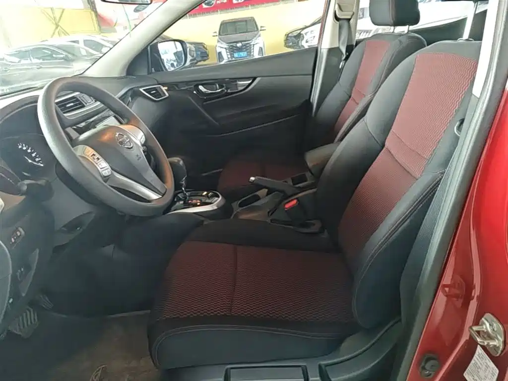 Nissan Qashqai 2017 — фото 15