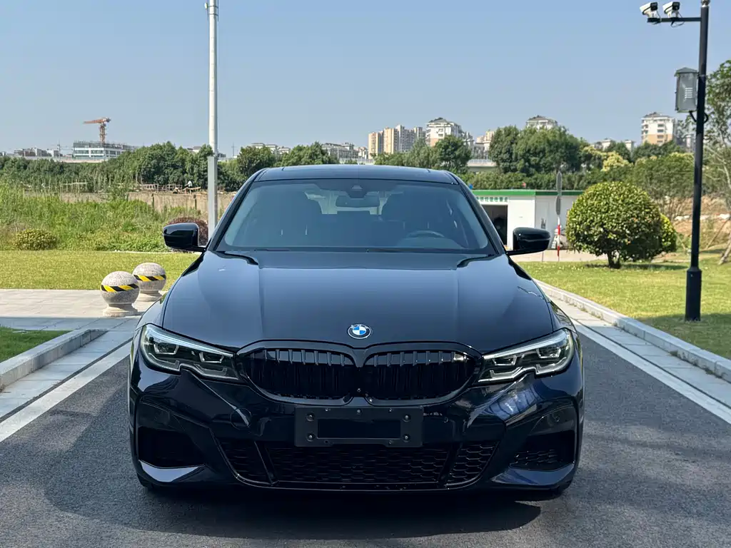 BMW 3 Series 2020