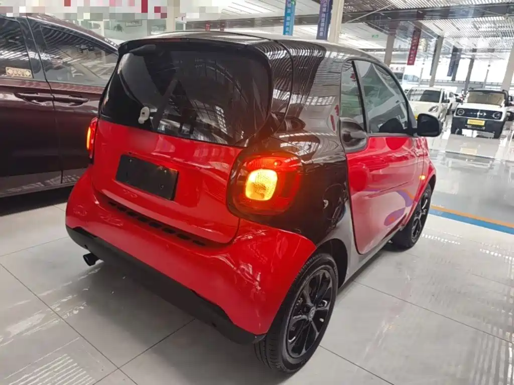 smart Fortwo 2017 — фото 7