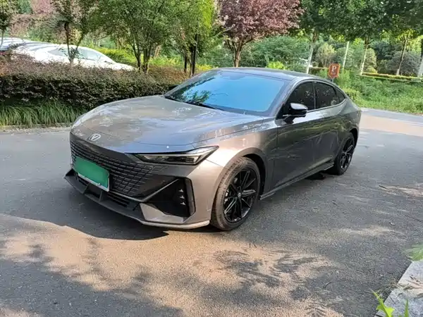 Changan UNI-V 2023