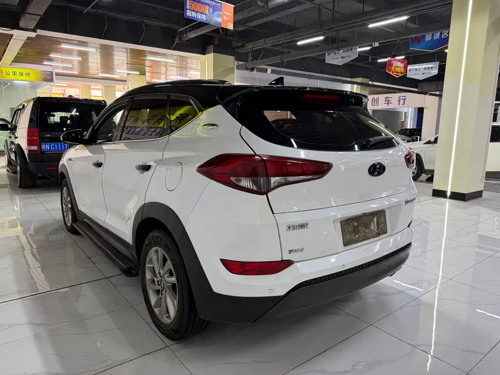 Hyundai Tucson 2018 — фото 6