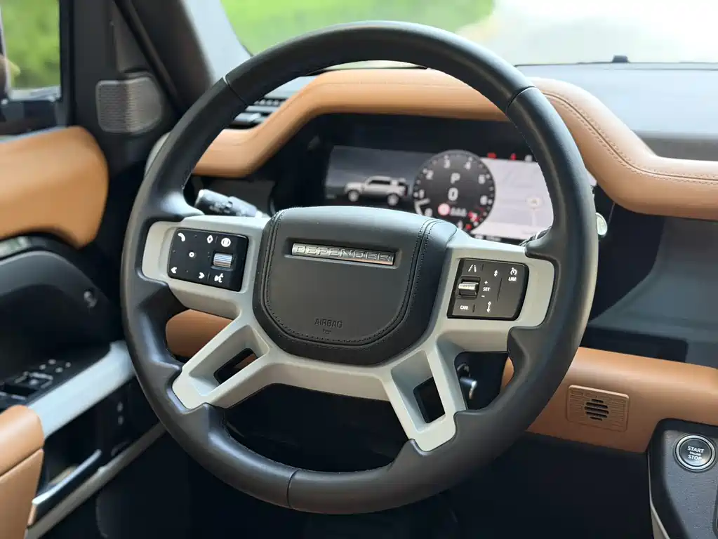 Land Rover Defender 2024 — фото 9