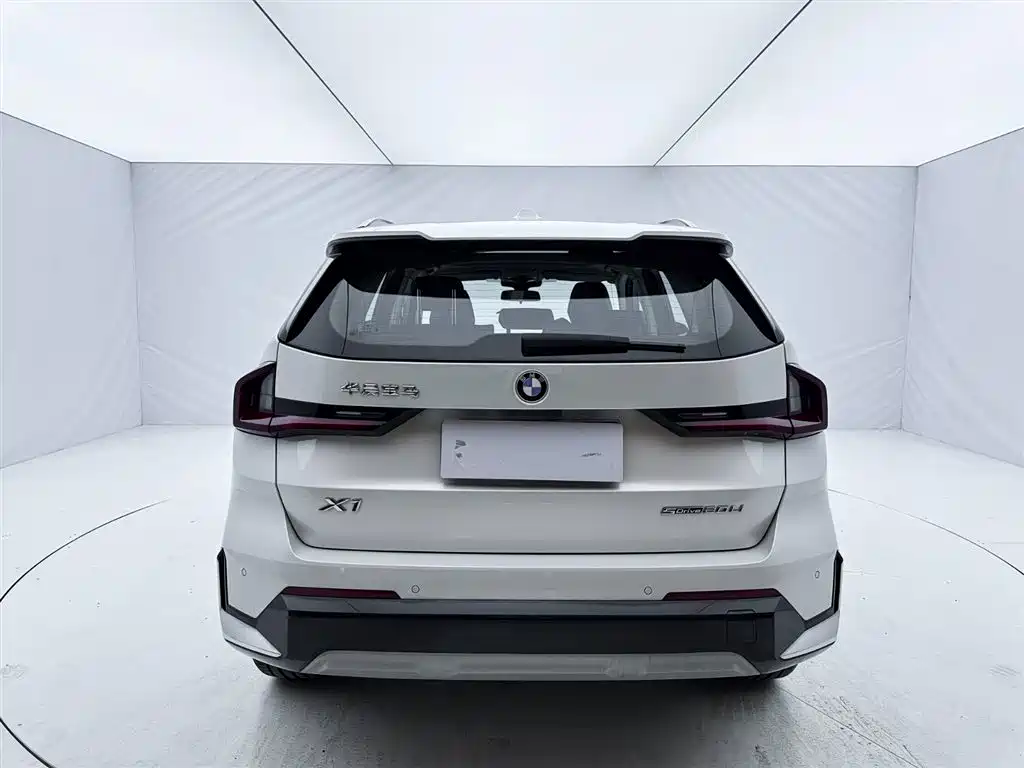 BMW X1 2024 — фото 5
