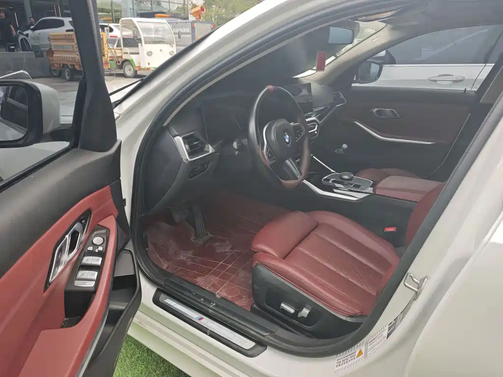BMW 3 Series 2023